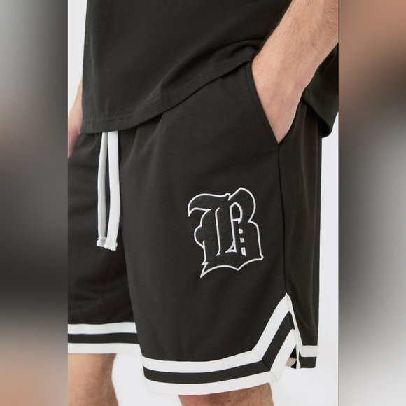Boohoo Mens Other - boohooMAN Loose Fit B Applique Mesh Short Length Basketball Short